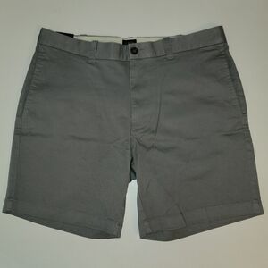 NWT Mens JCrew Factory Shorts Size 33 Gray